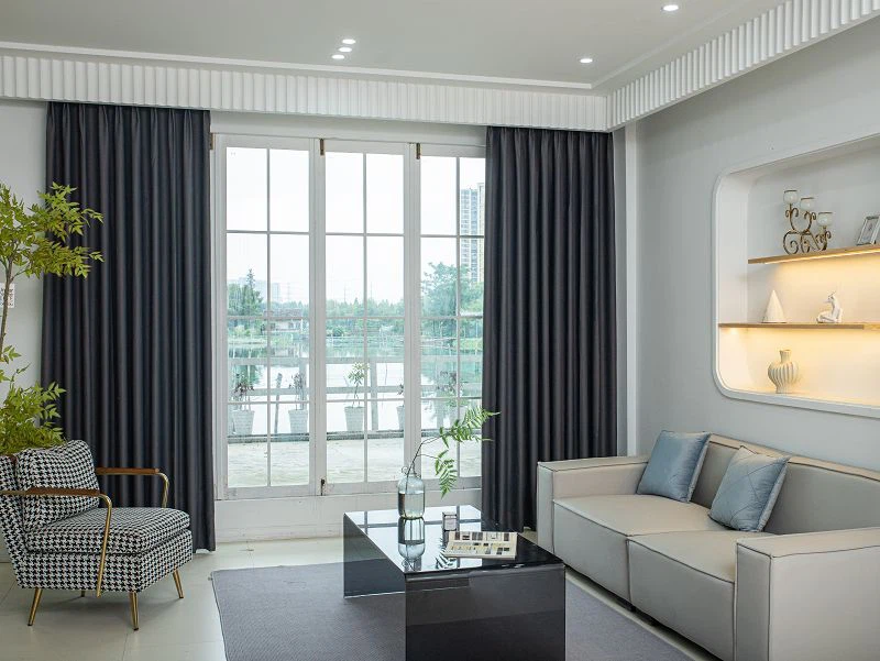 Tela opaca lisa y lisa